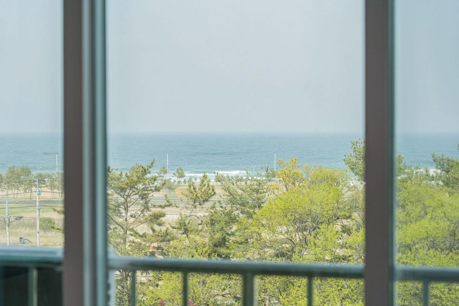 Zio Pinetree Hotel Yangyang Buitenkant foto